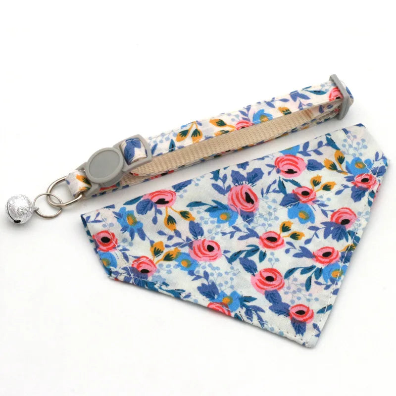Bandana/collier  a motif floral pour chat