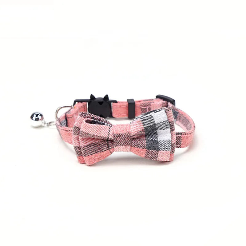 Collier en forme de noeud pour chat
