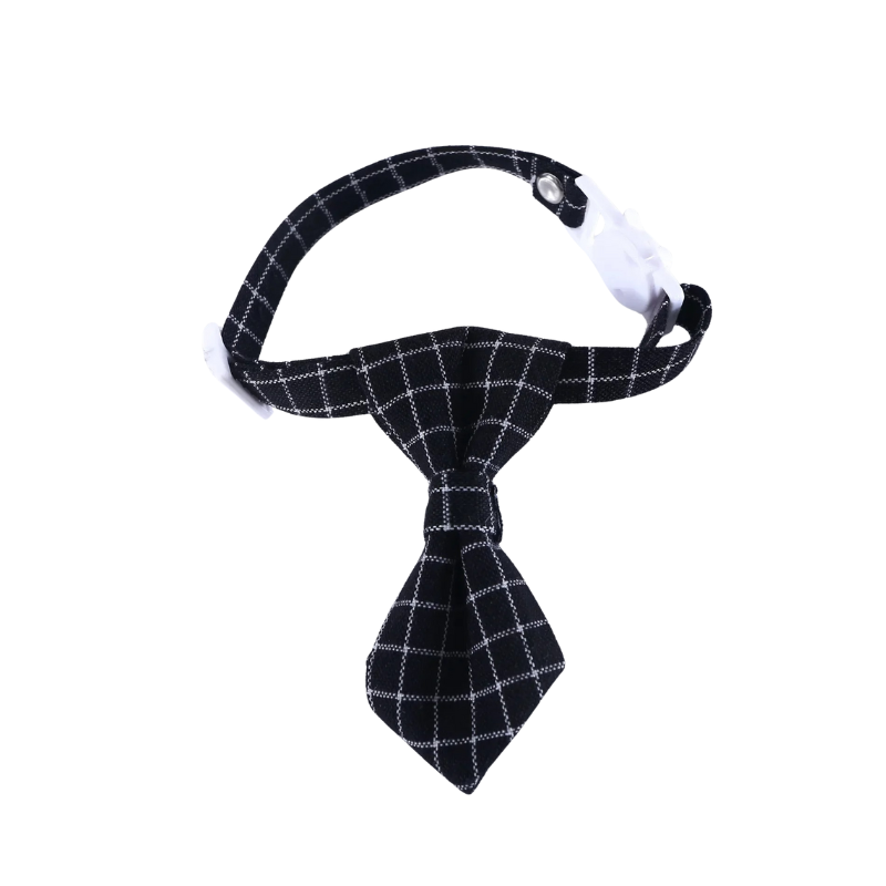 Collier/cravate en forme de noeud  élégant et discret pour chat