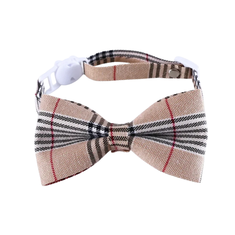 Collier/cravate en forme de noeud  élégant et discret pour chat